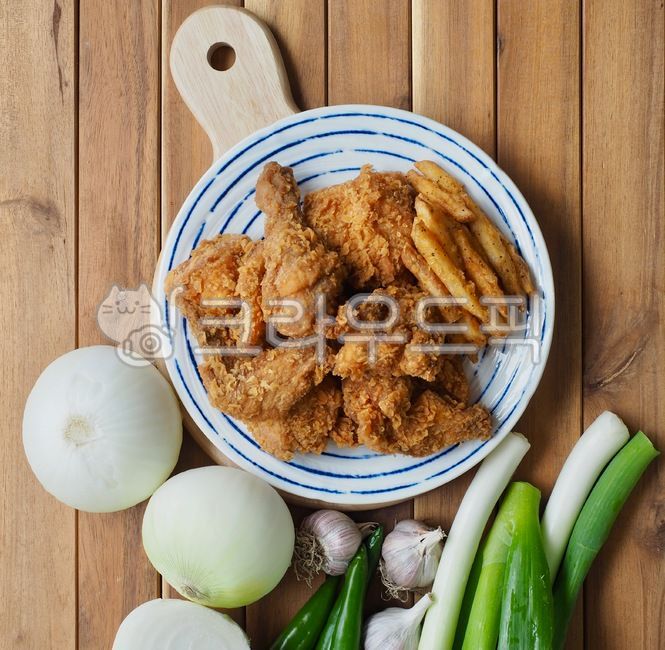chicken,Chicken dishes,chickenmeat,fried food,onion,organic vegetables,green onion,vegetable,wave,friedchicken,Fried Chicken,friedfood,frenchfries,organicvegetables,cooking,organic,garlic,food,meal,French fries,background