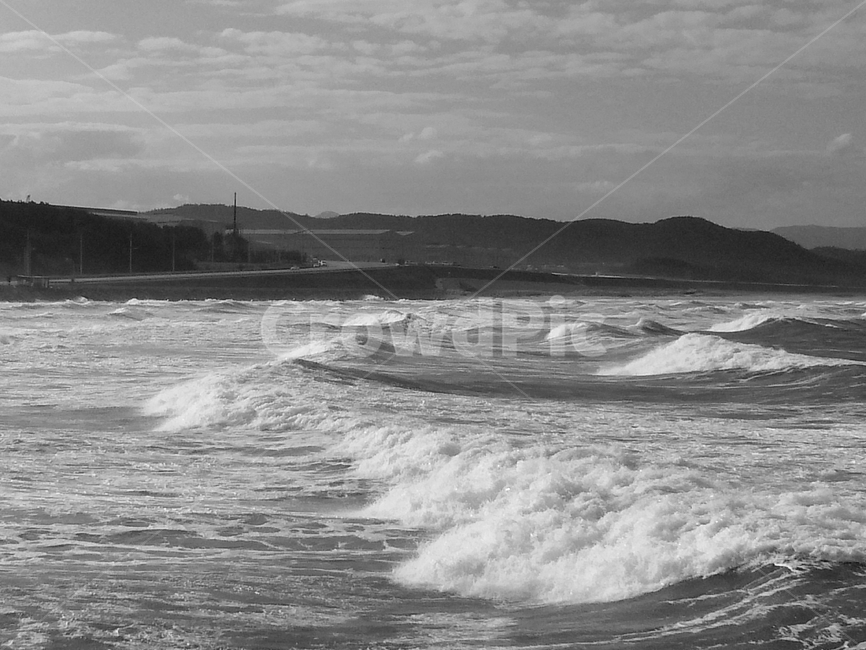 파도,거친,흑백,바다,해변,물결,카리스마,자연,풍경,nature,landscape,흑백,모노톤,monochrome,black and white,water,물,sea,outdoors,옥외,ocean,대양