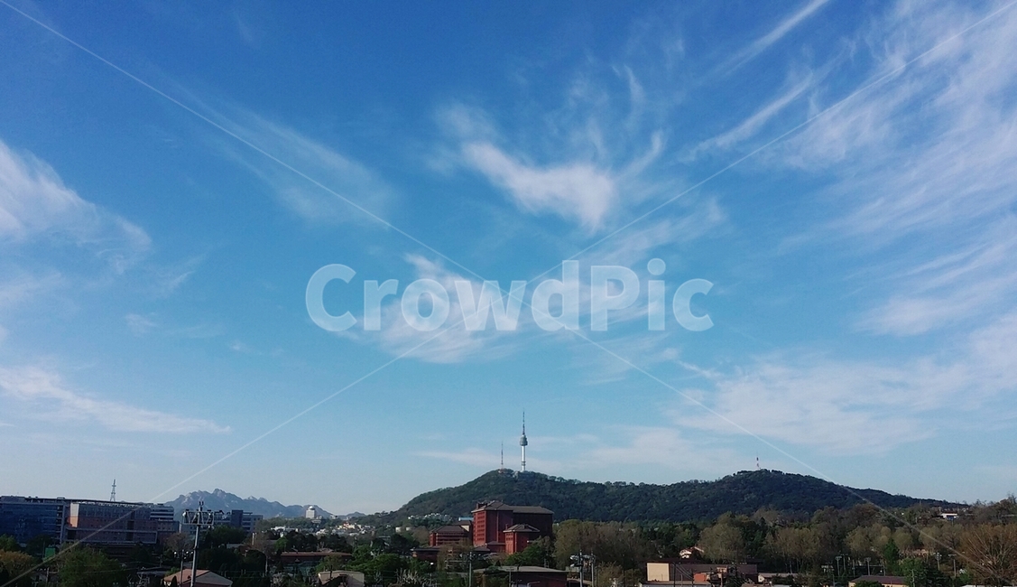 구름,남산타워,산,하늘,풍경,새털구름,맑은날,날씨,전경,서울,도시,풍경,city,landscape,한국도시풍경,한국도시경관,korea cityscape,랜드마크,landmark,tourist attraction,한국랜드마크,한국관광지,한국명소,korea landmark,korea tourist attraction,nature,자연,outdoors,옥외