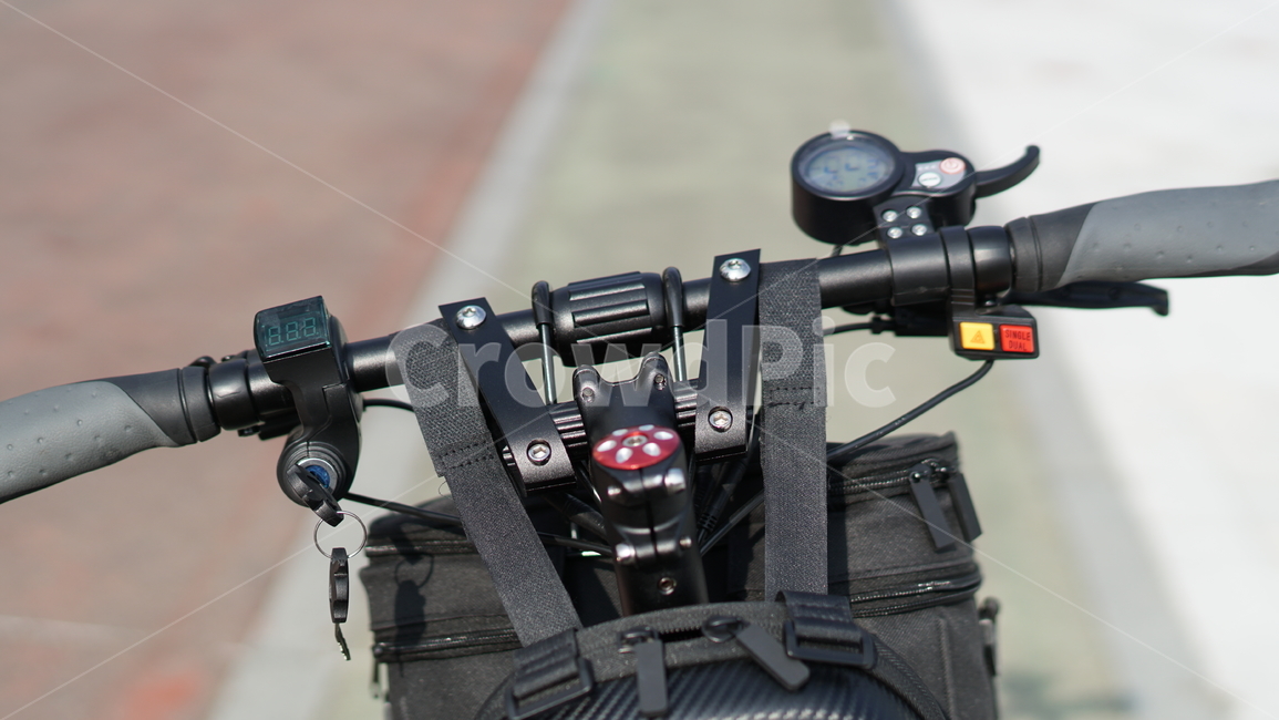 킥보드,핸들,킥보드핸들,전동킥보드,전기킥보드,kickboard,electrickickboard,electricmotion,kickboardhandle,자전거,자전거핸들,자전거벨,bell,sports,스포츠,레져,취미,전기,electric,전동