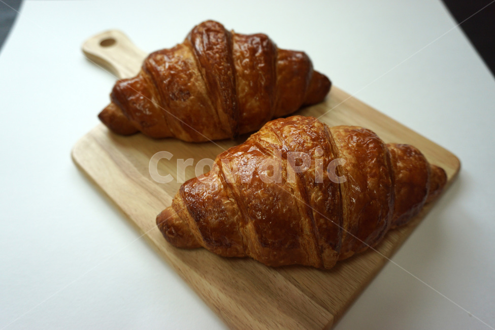 크루아상,빵,디저트,베이커리,음식,브런치,요리,페이스트리,음식,식재료,요리,food,cook,meal,dishes,food reserves,빵,bread,아침식사,조식,브런치,breakfast,brunch,디저트,간식,후식,dessert,snack