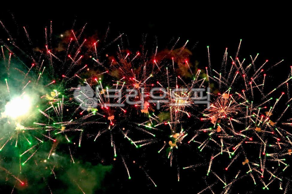 불꽃놀이,불꽃,폭죽,불꽃축제,폭죽놀이