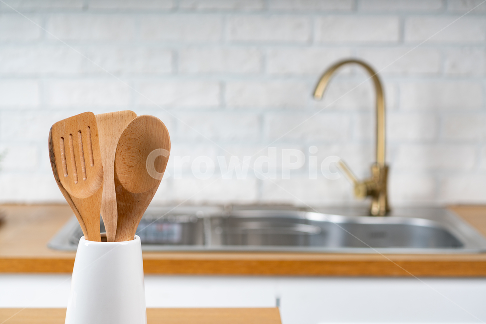 spatula,cooking utensil,sink,pattern,tree,Clean,inside,stainless,space,interior,modern,background,neat,brick,cooking,kitchen utensils,kitchen,housewife,water tap
