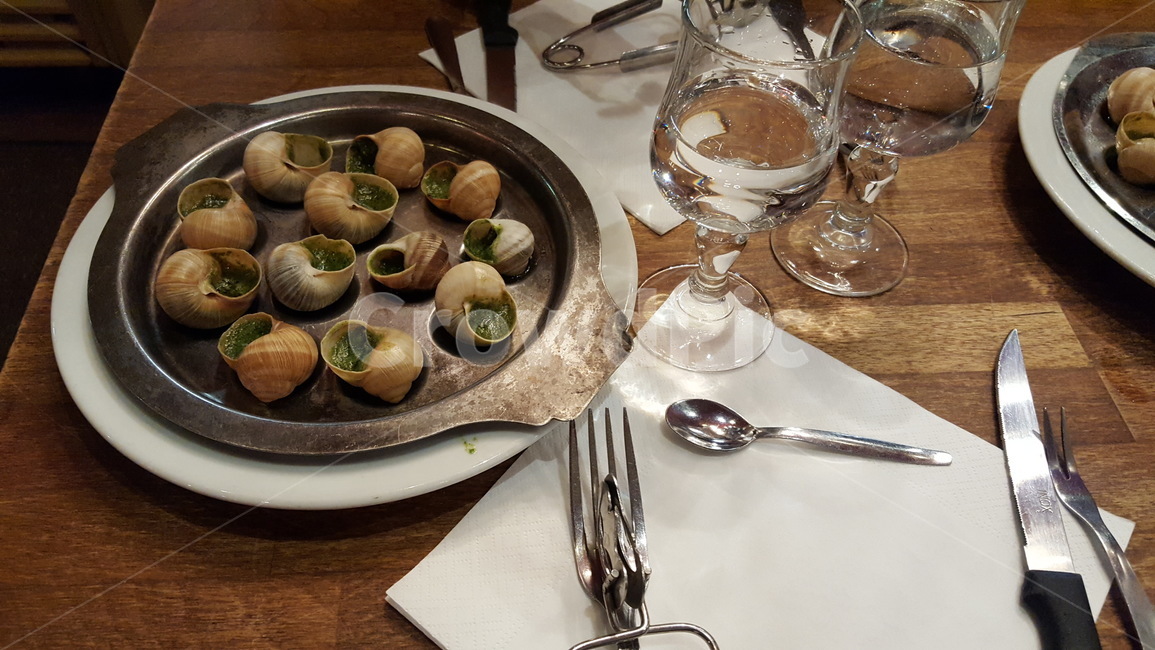 달팽이요리,에스카르고,escargot,프랑스,france,파리,paris