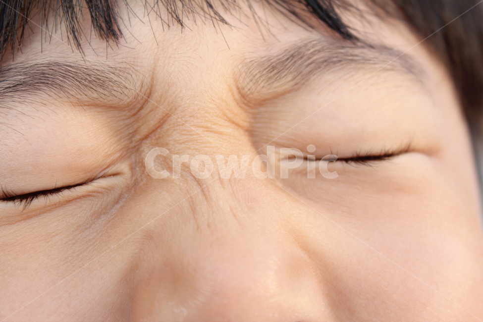 human,인간,face,얼굴,person,사람,동양인,남자,어린이,아이,아이얼굴,남자아이,소년,눈썹,눈,찡그린,눈감은,감은,잠든,사람,인물,인간,human,person,얼굴표정,facial expression,face,어린이,어린아이,child,children,kid,감정표현,기분,feeling,emotion