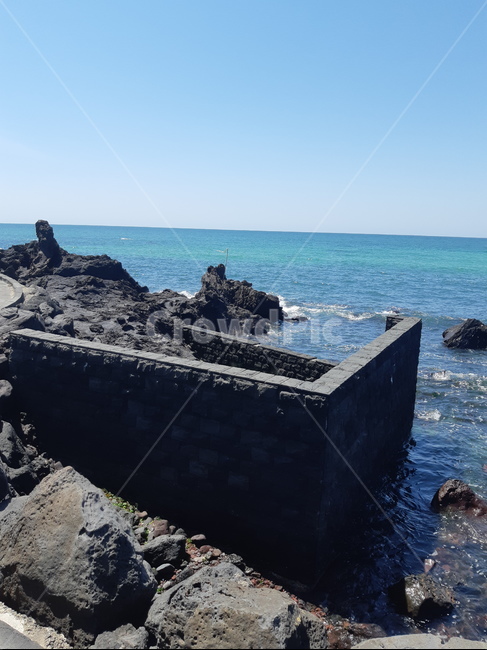 바다,제주도,해변,수평선,올레길,7코스,현무암,하늘,날씨,맑음
