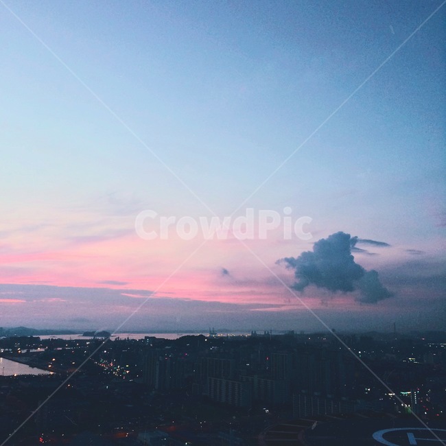 하늘,구름,노을,인천항,sky,자연,풍경,nature,landscape,색깔,색상,색채,색감,color sense,color sensitivity,feeling of color,outdoors,옥외,경치,scenery