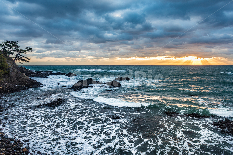 바다,주상절리,sea,water,물,일출,빛내림,자연,풍경,nature,landscape