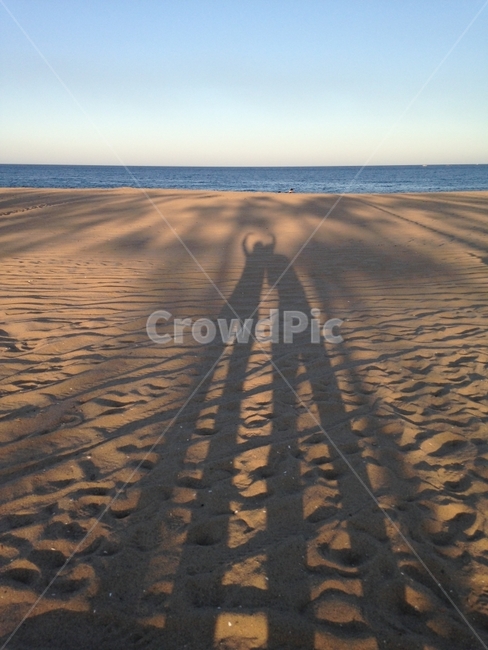 바다,백사장,그림자,사랑,수평선,자연,풍경,nature,landscape,해변,바다,beach,sea,인물실루엣,사람실루엣,character silhouette,human silhouette,soil,흙,sand,모래,outdoors,옥외