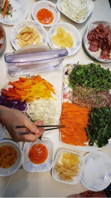 야채먹기,월남쌈,채소쌈,채소채썰기,월남쌈밥