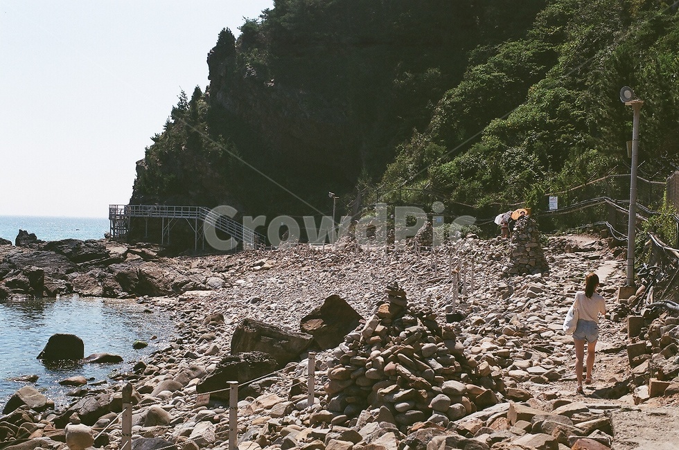 바닷가,beach,seaside,길,road,자갈,gravel,풍경,scenery,필름,film