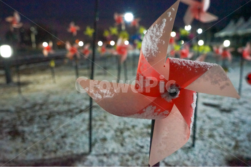 겨울,첫눈,바람개비,감성,계절,조형,공원,겨울,계절,winter,season,사물,물건,오브젝트,thing,object,matter