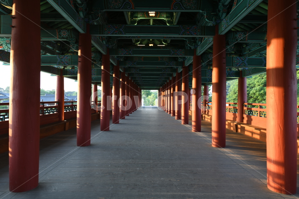 복도,안마당,patio,바닥,궁,일몰,전통가옥,한국전통,한국문화,korean traditional,korean culture,건축물,건물외관,exterior,building,structure,architecture,construction