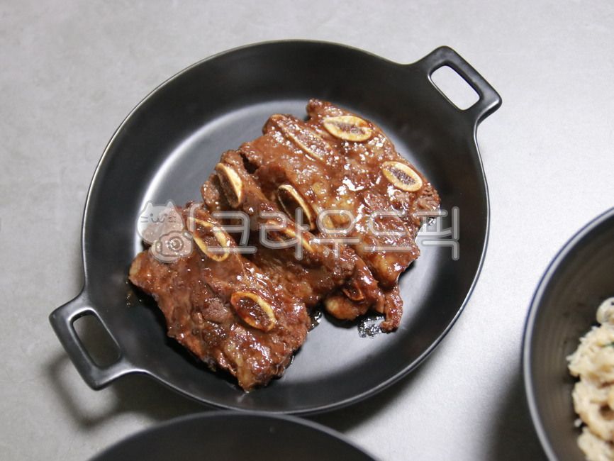 한식,반찬,갈비,소고기,돼지고기,양념갈비,la갈비,음식