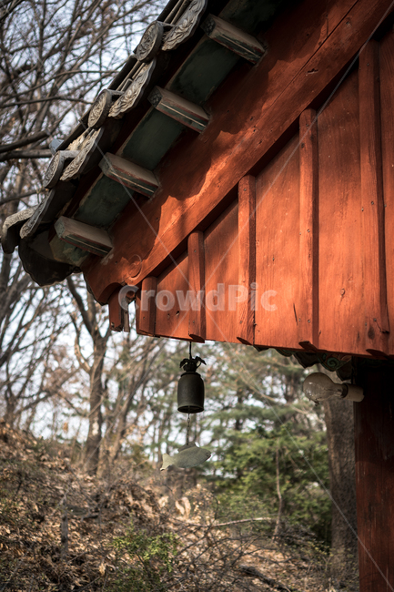절,처마,처마끝,기와,전통건축,한국건축,종,전통,전통미,건물,building,건축물,architecture,pattern,무늬,장식,ornament,한국전통,한국문화,korean traditional,korean culture,건축물,건물외관,exterior,building,structure,architecture,construction