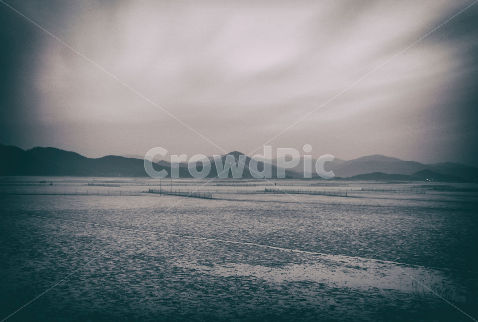 자연,풍경,흑백,갯벌,바다,산,하늘,구름,해안,naturel,landscape,blackandwhite,sea,bay,mountain,sky,cloud,coast,자연,풍경,nature,landscape,흑백,모노톤,monochrome,black and white,land,땅,outdoors,옥외