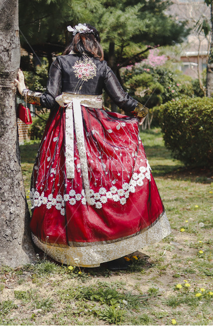 한복,춘향이,한복뒷모습,한복여자,규수,처자,한복,한국전통의상,hanbok,korean traditional clothes,사람,인물,인간,human,person,여성,여자,woman,female,lady