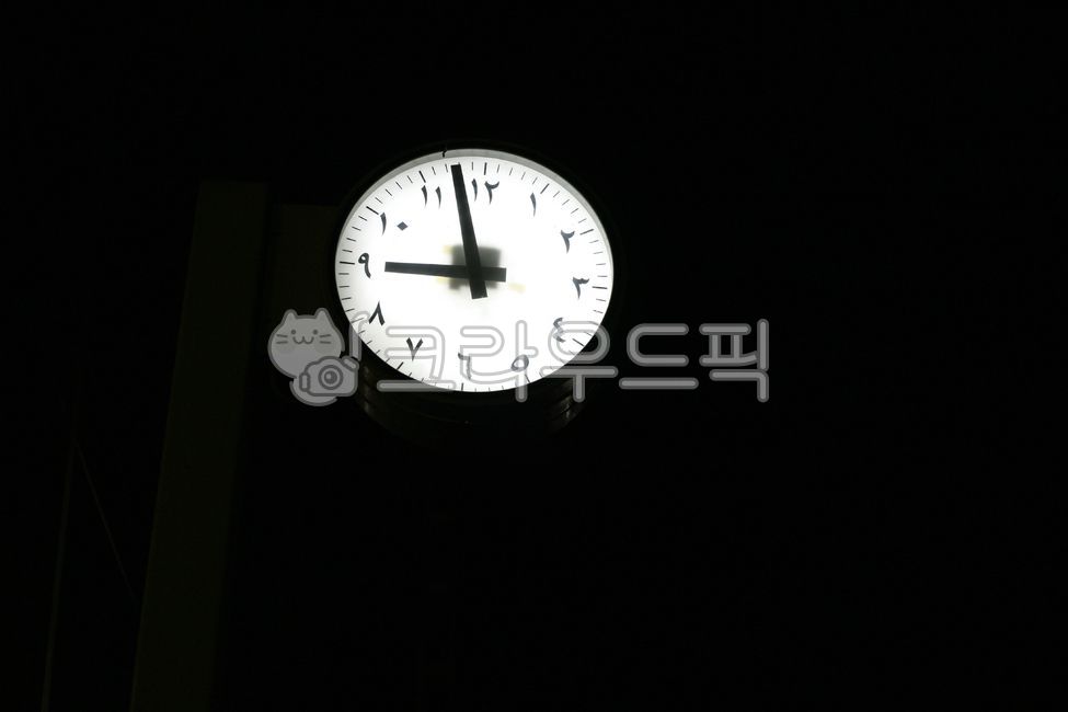 analog clock,clock,clock tower,building