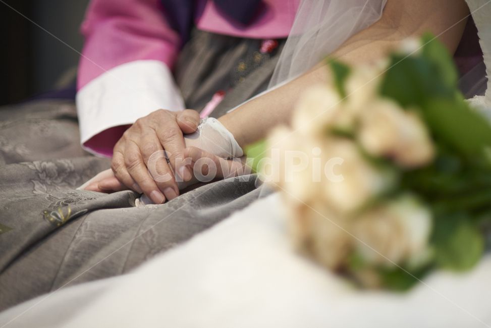 신부,엄마,당부,웨딩,손,결혼식,혼례,엄마와딸,사랑,wedding,감성