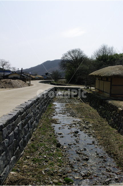 한국,전통가옥,마을,냇가,시골풍경,전통마을,시골,마을,풍경,landscape,country,rural,town,한국전통,한국문화,korean traditional,korean culture