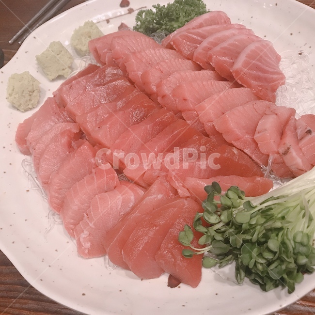 참치,참치회,마구로,플레이팅,회,일식,맛집,음식,뱃살,대뱃살,중뱃살,아카미,주도로,오도로,참다랑어