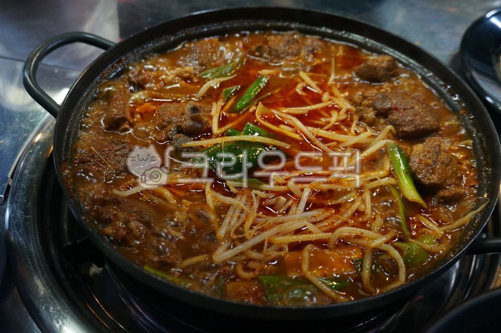 beef ribs,Spicy braised ribs,Korean food,Korean,beef,rib,Galbijjim