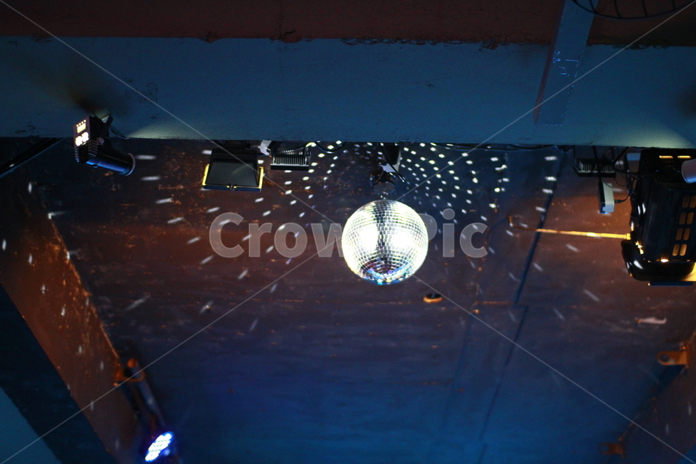미러볼,파티,클럽,mirrorball,미러볼조명,인테리어,실내디자인,interior design