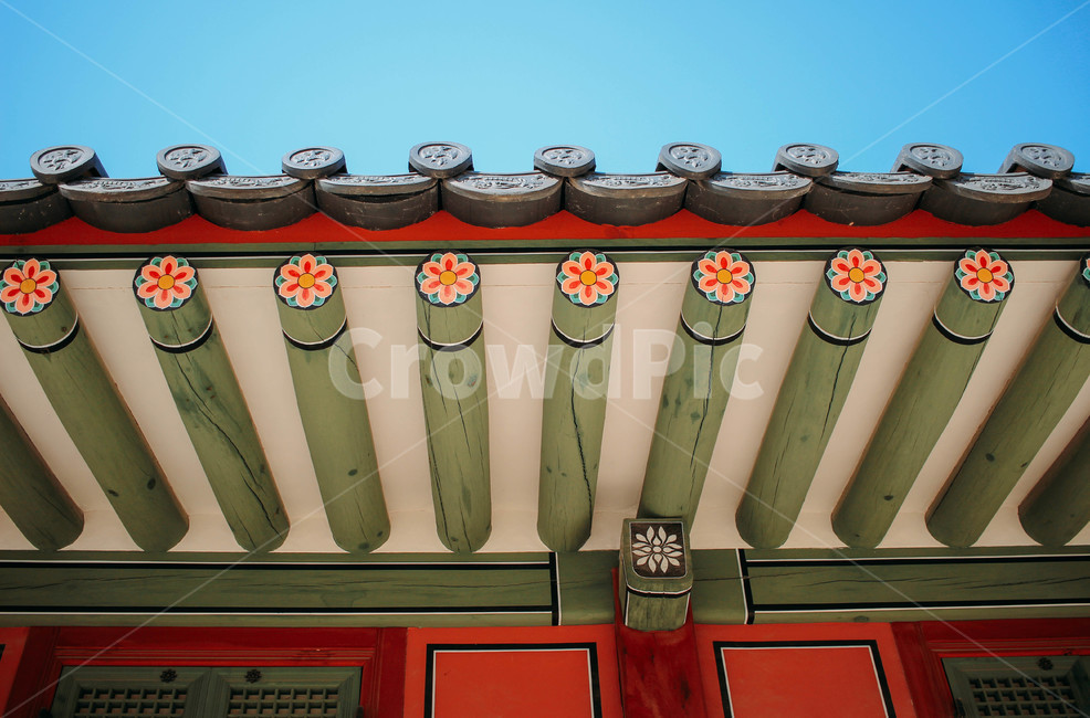 기와,궁,칼라풀,컬러풀,연꽃모양,한국전통,한국문화,korean traditional,korean culture,건축물,건물외관,exterior,building,structure,architecture,construction