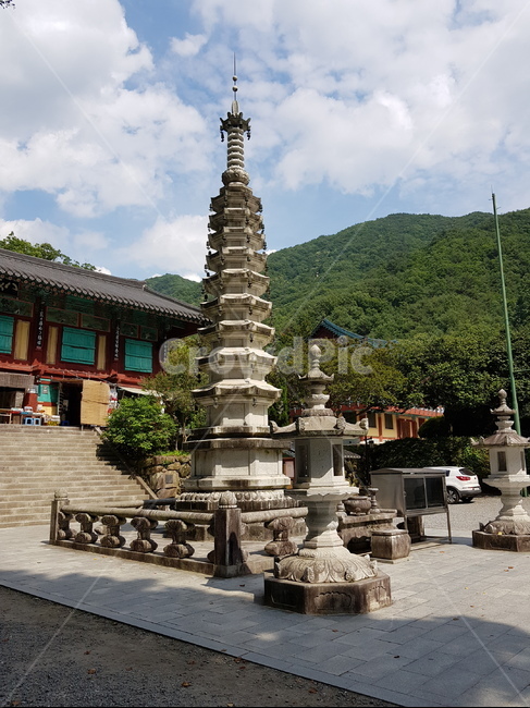 한국전통문화,전통문화,불교,절,사찰,쌍계사,탑,9층석탑,하동,지리산,최치원,한국전통,한국문화,korean traditional,korean culture,조각상,동상,석상,조형물,statue,bronze statue,stone statue