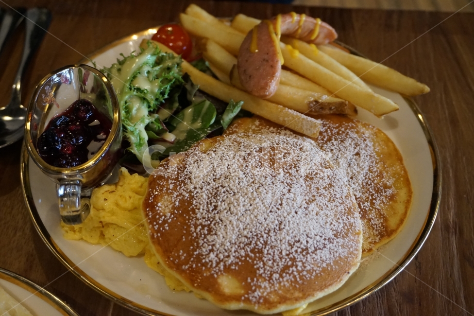 브런치,카페,음식,요리,아침,다이닝,식사,brunch,cafe,food,cook,morning,dining,빵,bread,팬케이크,cake,감자튀김,음식,식재료,요리,food,cook,meal,dishes,food reserves,양식,서양음식,서양요리,western food,western dishes,western meal,western cook,아침식사,조식,브런치,breakfast,brunch