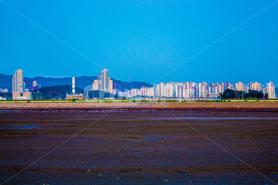 영종도,갯벌,석양,낙조,썰물,신도시,제방,도시,풍경,city,landscape,한국도시풍경,한국도시경관,korea cityscape