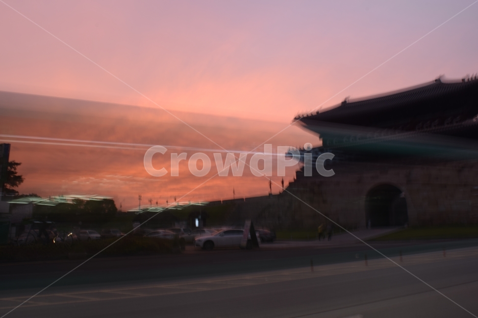 수원화성,수원,노을,해질녘,장노출,한국전통,한국문화,korean traditional,korean culture,랜드마크,landmark,tourist attraction,한국랜드마크,한국관광지,한국명소,korea landmark,korea tourist attraction,교통,교통수단,traffic,transportation,building,건물