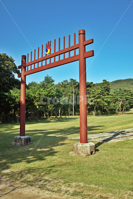 홍살문,명릉,서오릉,숙종,인현왕후,조선시대,왕릉,홍전문,홍문,붉은화살문