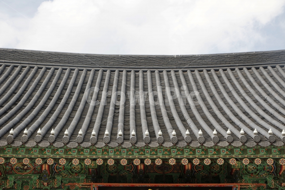 사진,단독사진,디자인,소스,포토,사진자료,배경,배경사진,풍경,한국,전통,민속,사찰,절,불교,종교,하늘,기와,기와집,푸른하늘,전통가옥,한옥,건축,건축물,건축양식,기와지붕,지붕,동양,단층,한국전통,한국문화,korean traditional,korean culture,건축물,건물외관,exterior,building,structure,architecture,construction