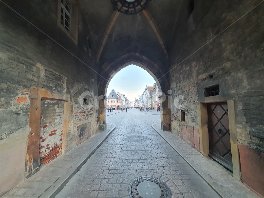walkway,path,통로,sidewalk,보도,유럽,독일,거리