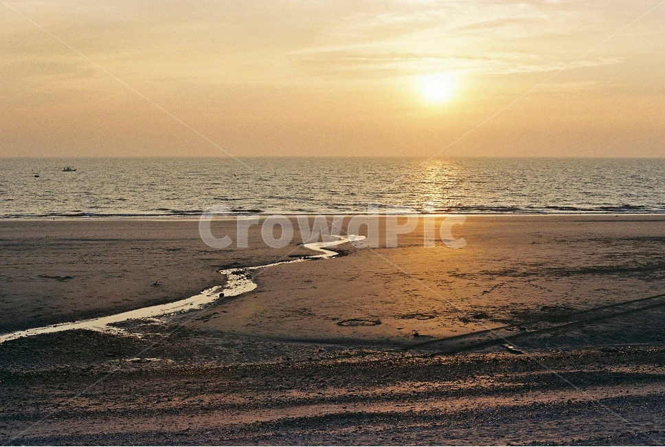 석양,해변,모래사장,바닷가,seaside,sky,붉은노을,sunset,자연,풍경,nature,landscape,해변,바다,beach,sea