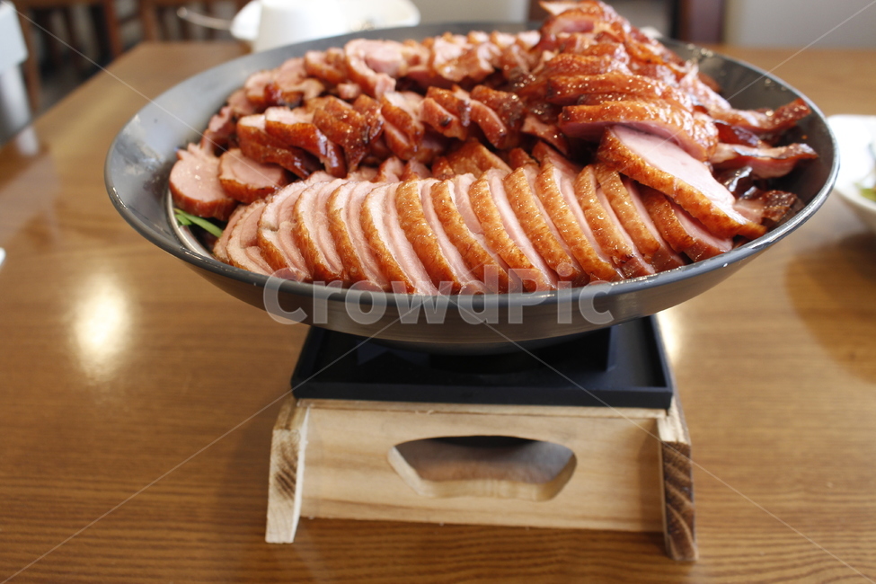 요리,오리,오리고기,오리구이,오리로스,식사,음식,음식,식재료,요리,food,cook,meal,dishes,food reserves,육류,고기,meat