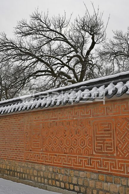 Gyeongbokgung,Northern Palace,ancient architecture,Palace,gyeongbokgungpalace,traditional story,fence