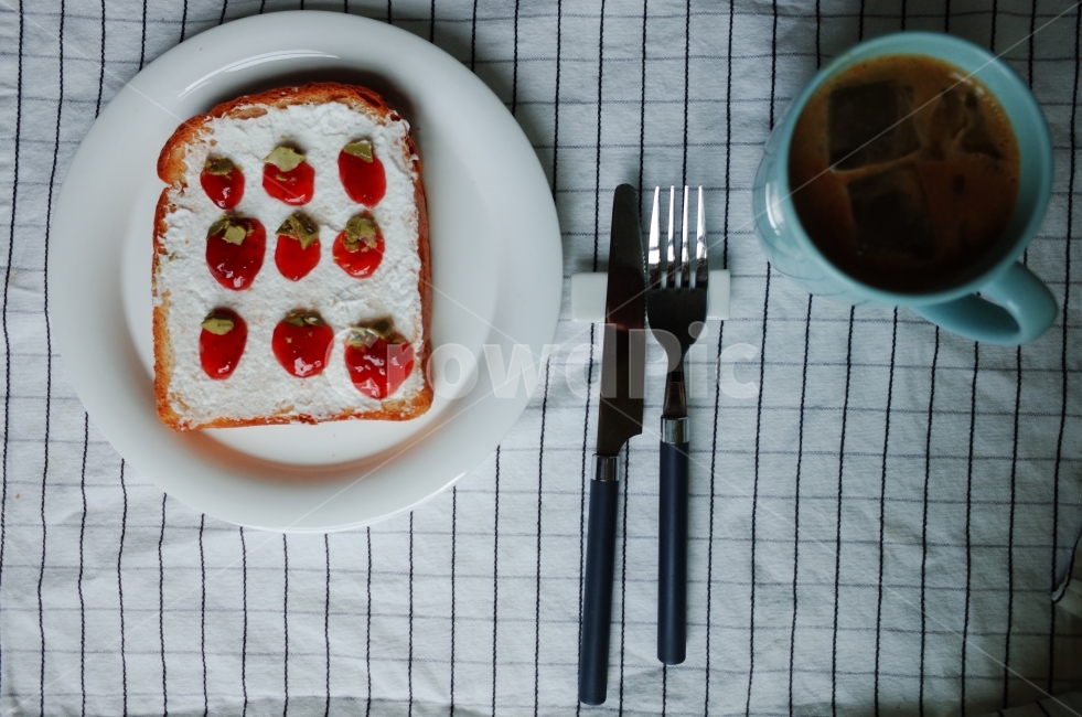 toast,cafe,dessert,restaurant,Home Cafe,toast art,home food