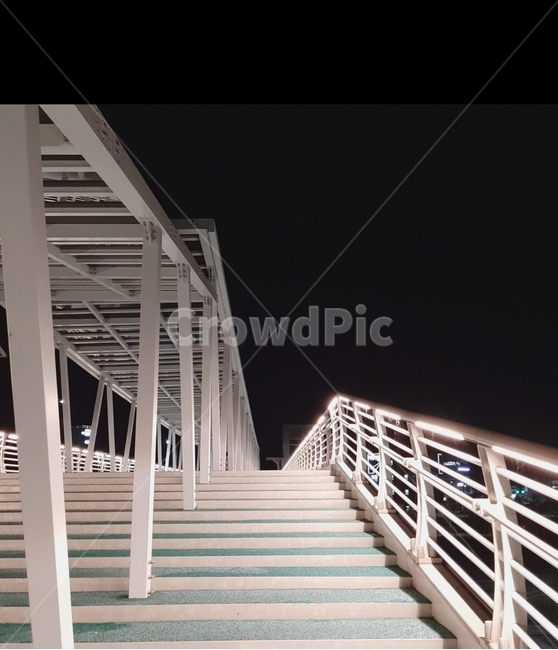 handrail,난간,railing,banister,밤,다리