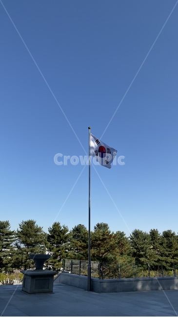 깃발,flag,태극기,충혼탑,앞산,대구,대한민국,나라,국기,sky,nationalflag,republicofkorea