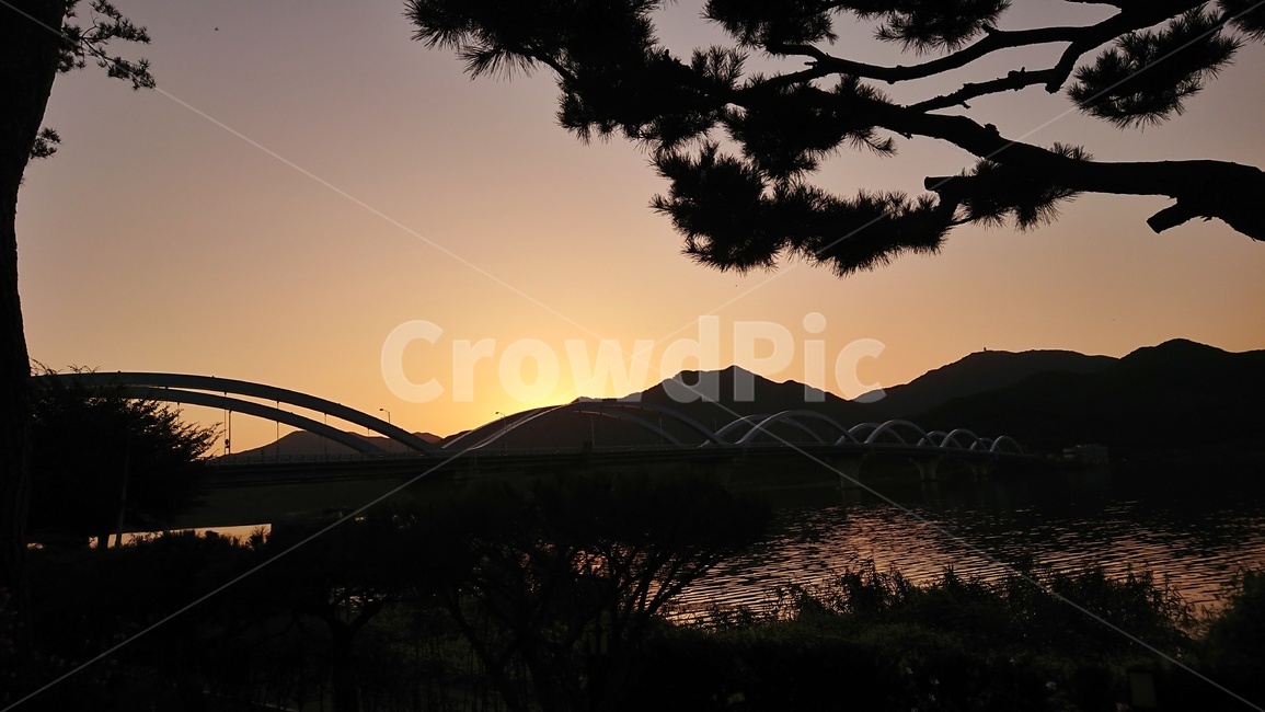 자연,nature,outdoors,황혼,redsky,sky,하늘,sunset,일몰,빛,light