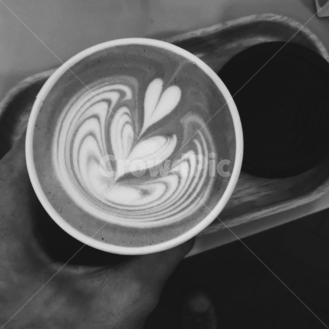 커피,라떼아트,커피아트,coffee,latteart,coffeeart,커피,카페,coffee,cafe,흑백,모노톤,monochrome,black and white