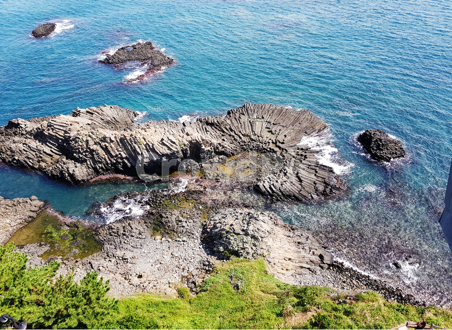 돌,바다,코랄블루,파도,물줄기,자연,풍경,nature,landscape,promontory,곶,ocean,대양,water,물,outdoors,옥외,sea