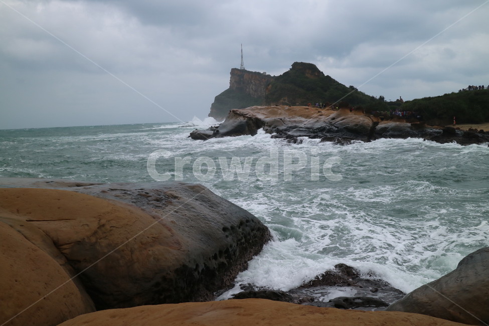 바다,바위,파도,구름,흐림,자연,풍경,nature,landscape,sea,outdoors,옥외,ocean,대양,water,물,promontory,곶