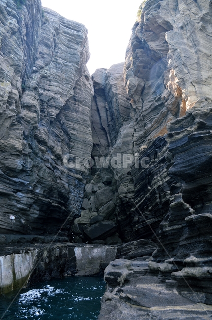 자연경관,제주,바위,지층,산방산,자연,풍경,nature,landscape,한국자연풍경,한국자연경관,korea nature landscape,제주도,jeju,jeju island,mountain,산,outdoors,옥외