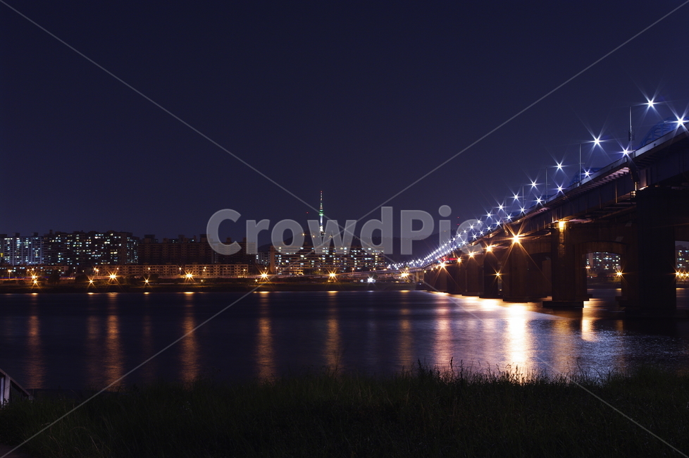 서울,한강,대교,야경,풍경,빛,조명,다리,야경,밤,풍경,nightscape,night,landscape,도시,city,한국도시풍경,한국도시경관,korea cityscape,building,건물