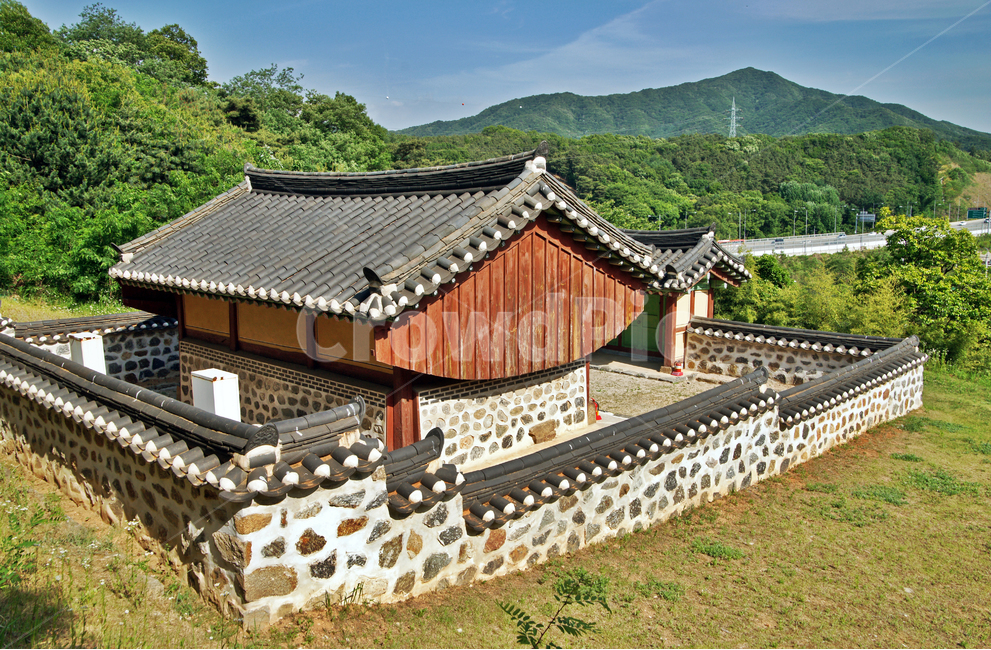 임영대군사당,이구,조선시대,맞배지붕,경기문화재,담장,의왕시