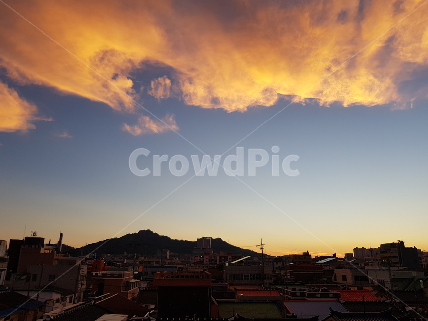 해질녁,영암,풍경,구름,노랑,도시,풍경,city,landscape,한국도시풍경,한국도시경관,korea cityscape,roof,지붕