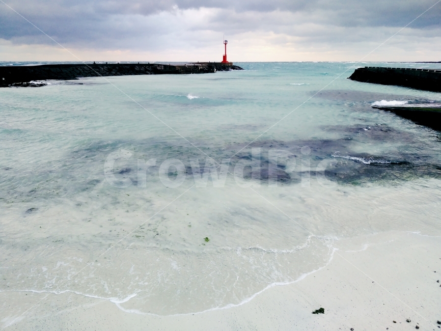 제주,jeju,제주도,jejudo,여행,풍경,landscape,김녕,해수욕장,바다,등대,푸른,sea,성세기해변,해변,김녕해수욕장,자연,풍경,nature,landscape,한국자연풍경,한국자연경관,korea nature landscape,해변,바다,beach,sea,등대,lighthouse,제주도,jeju,jeju island,architecture,건축물,building,건물,tower,탑